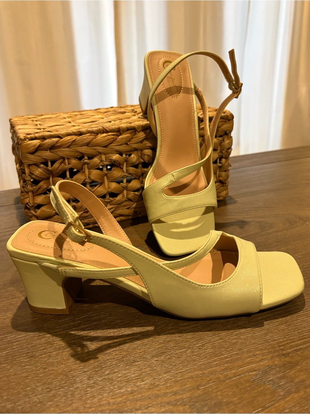 Cato Women's Slingback Block Heel Sandals in Mint - Picture 9 of 10